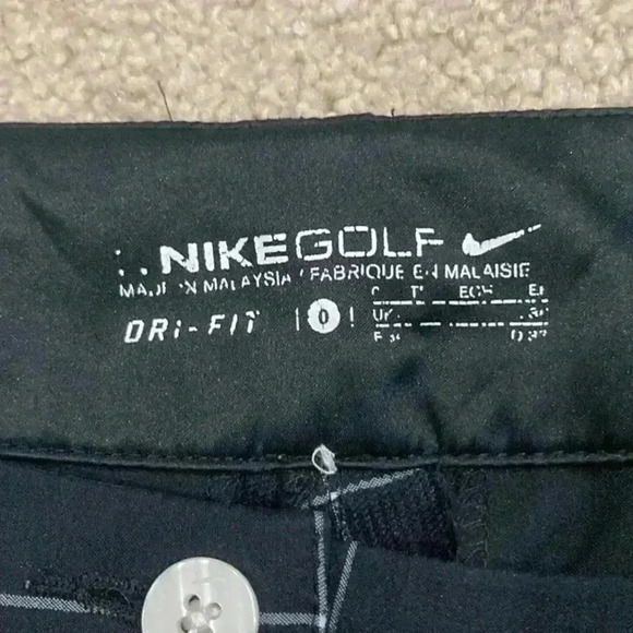 ⭐️ Nike Golf Windowpane Plaid Dri Fit Capri Black pants in size 0 - Picture 6 of 6